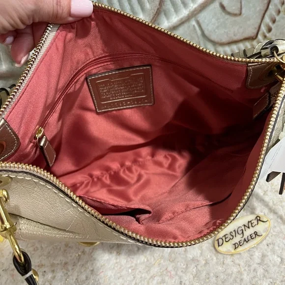 COACH Poppy Metallic Leather Whipstitch Hippie 19014 NWT + Wristlet RARE! - Picture 11 of 13